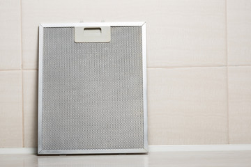 Cleaned aluminum mesh filter for cooker hood