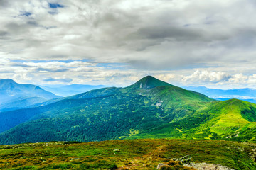 Naklejka premium Picturesque Carpathian mountains landscape, view from the height, Chornogora ridge, Ukraine.