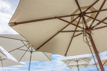 parasols de jardin et de terrasse 