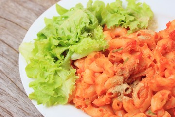 Macaroni with shrimp