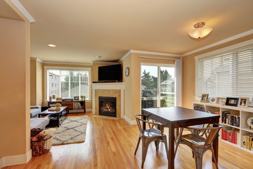 Open floor plan. Dining and living room interior.