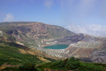蔵王　お釜　宮城県 山登り　アウトドア　絶景