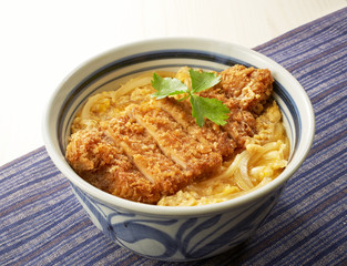 カツ丼