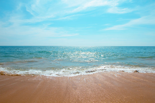 Beach sea blue summer sunny - Concept leisure relax