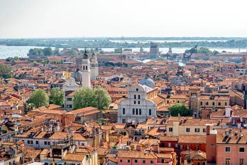 Tuinposter Luchtmening over Castello-gebied met San Zaccaria-kerk in Venetië © rh2010