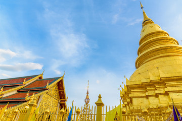 Fototapeta premium Wat Phra That Hariphunchai temple in Lamphun,Thailand.