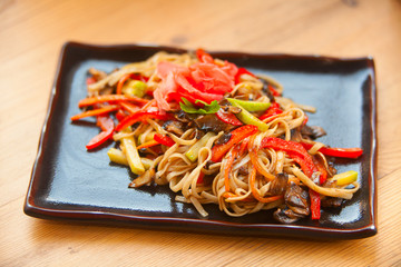 Japanese noodles with vegetables