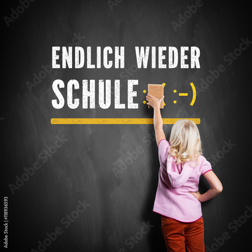 Endlich Wieder Schule Stockfotos Und Lizenzfreie Bilder Auf