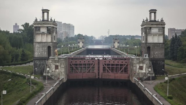The Sluices of the Moscow River and the Moscow Canal. Timelapse