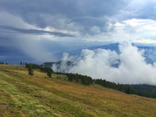 Inversion in the Gerlitzen Alpen in Austria