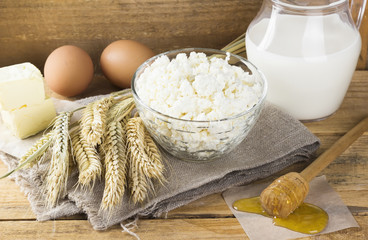 Organic products: eggs, milk, cottage cheese, honey, butter, whe