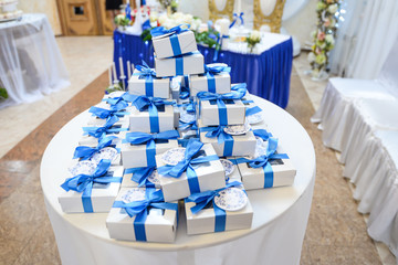 Wedding cake with red roses