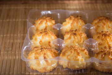 Coconut macaroons christmas cookies