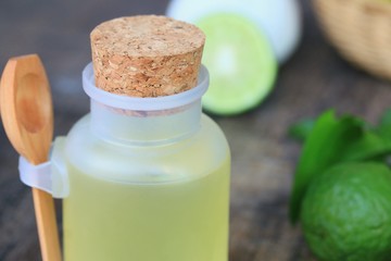 fresh kaffir lime oil