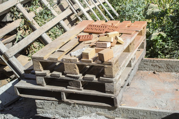Pallets and remaining balance of a brick
