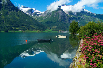 Lake Oppstryn in Norway