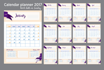 2017 Calendar planner Week starts on Sunday