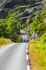 Road landscape in norwegian mountains © Voyagerix