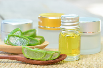 Aloe vera use in spa for skin care and cosmetic