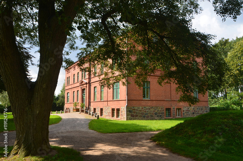 "herrenhaus" Stockfotos und lizenzfreie Bilder auf Fotolia.com - Bild