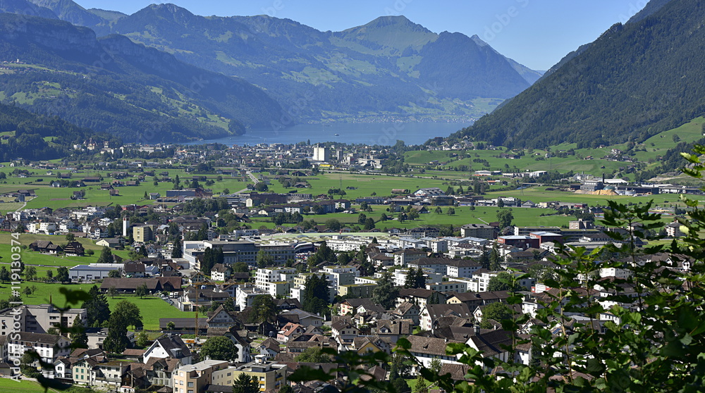1000_F_119130374_3HMeIdPzewTO07onhraX7dU7AiQ0bQxU.jpg