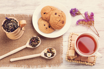 Herbal tea and cookies