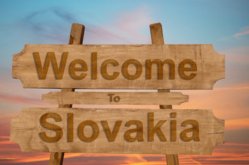 Welcome to Slovakia sign on wood background