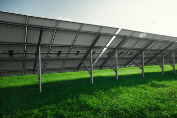Fototapeta na wymiar Solar panels generate electricity from the sun