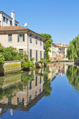 Fototapeta na wymiar treviso canale dei buranelli veneto italia europa