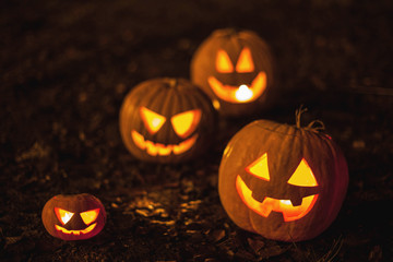 Fototapeta premium Halloween jack-o-lanterns