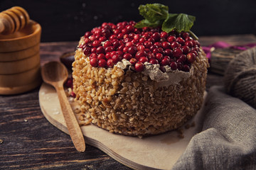 berry delicious bright honey cake