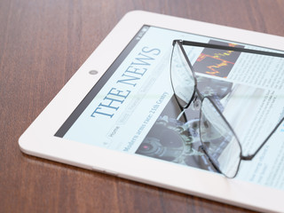 Tablet PC with newspaper app