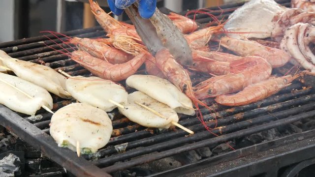 cooking shrimp on the grill, close up