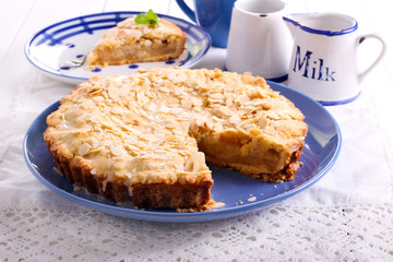 Apple pie with lemon glaze