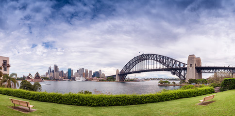 Fototapeta premium Panoramic view of Sydney bay on a cloudy day