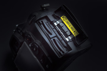 Two SD memory flash card slot in DSLR camera