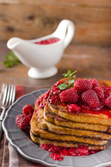 French toast with rapsberries