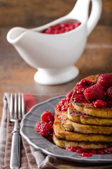 French toast with rapsberries