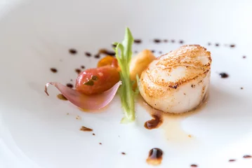 Gordijnen Grilled fried scallop © vichie81