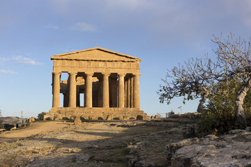 Fototapeta na wymiar Greek ruins of Temple