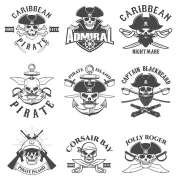 Set of pirates logo, labels, emblems and design elements. Corsai