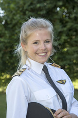 Portrait of a young female pilot © petert2