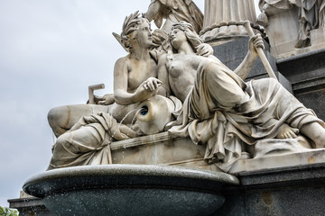 Naklejka premium Pallas Athena fountain near Parliament Building. Vienna, Austria