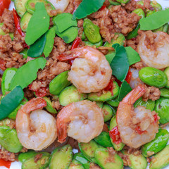 Fried shrimp and shrimp paste with.Parkia Speciosa.