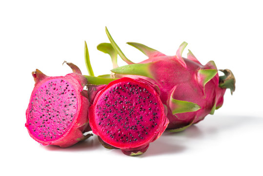 sliced dragon fruit