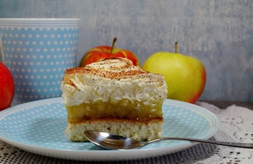 delicious apple cake - apple pie dough
