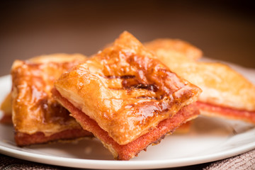 Strawberry puff