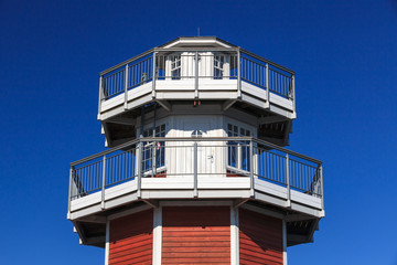 Fototapeta na wymiar Leuchtturm Aussichtsturm am Kalkofen Plauer See Plau am See