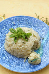 Risotto al limone e erbe aromatiche