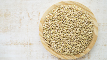 Organic uncooked pearl barley